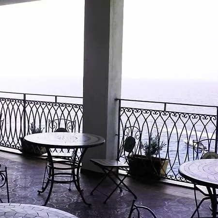 Hotel Palinuro 3* Палинуро