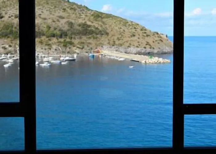 Отель Hotel Palinuro Палинуро