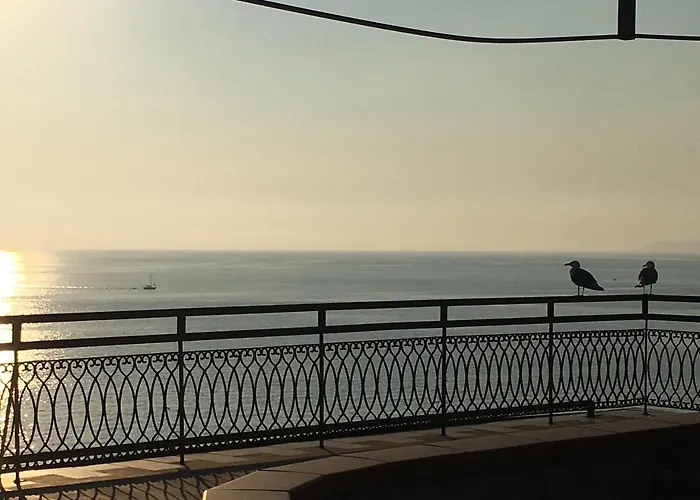 Hotel Palinuro 3* Палинуро