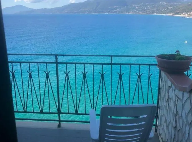 Hotel Palinuro Отель Палинуро